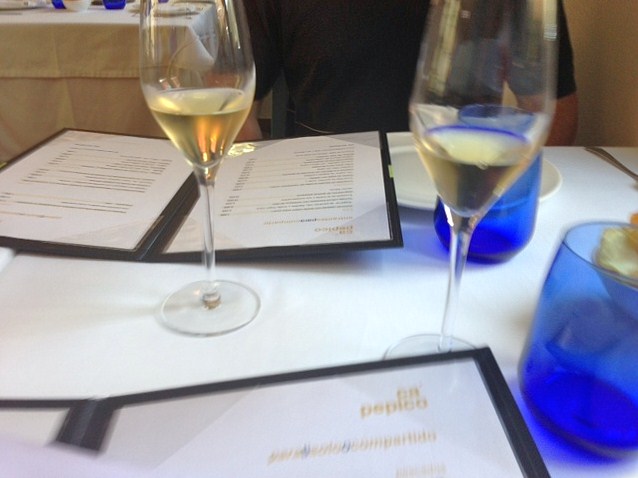 Restaurante_Ca_Pepico_cartas_y_fino